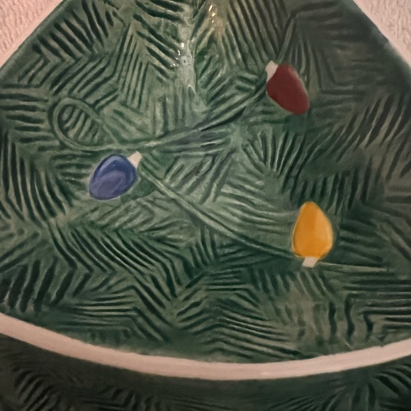 VINTAGE HALLMARK CERAMIC X-MAS TREE SECTIONAL DISH - Picture 3 of 6